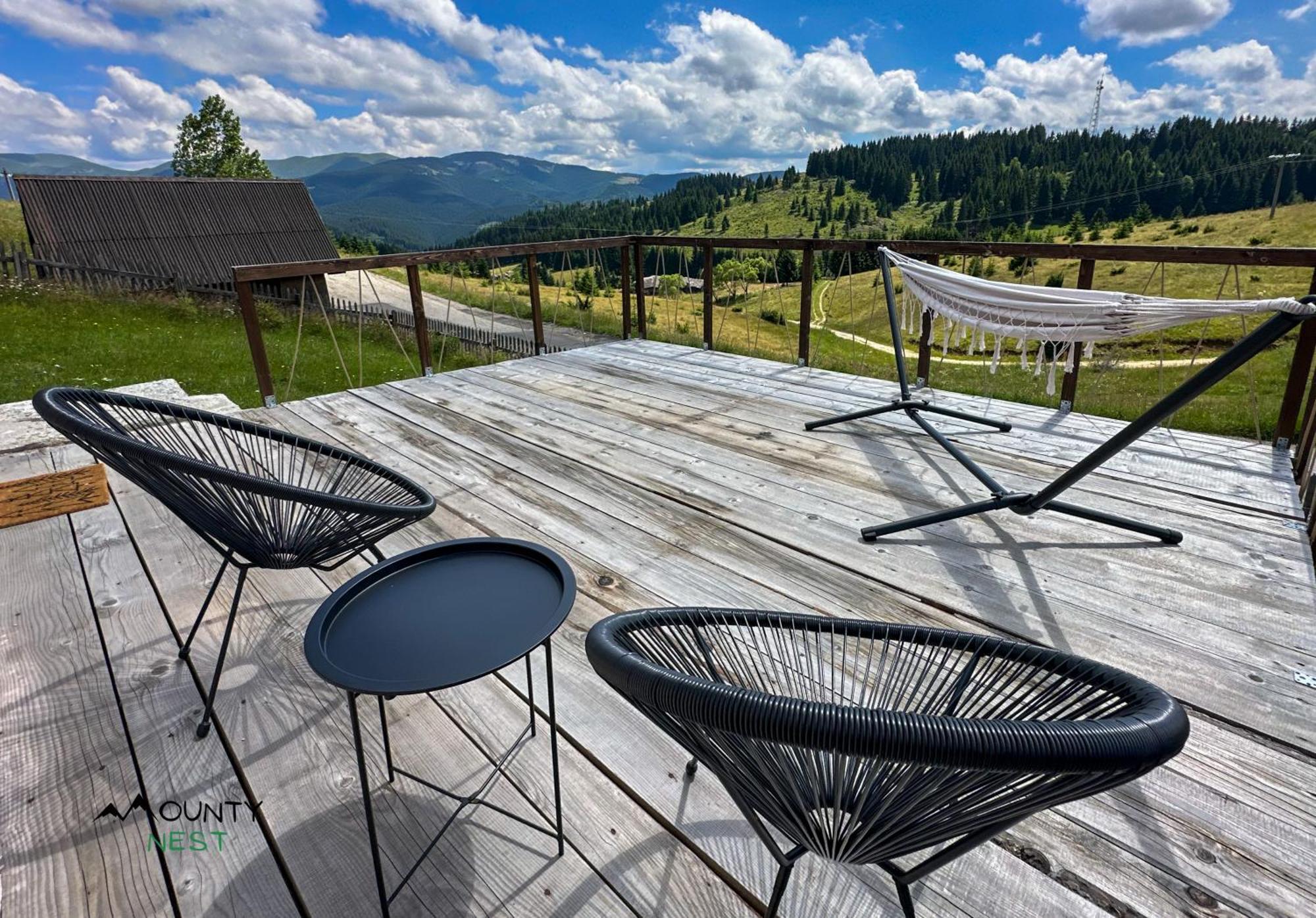Mounty Nest Fundata Exterior foto